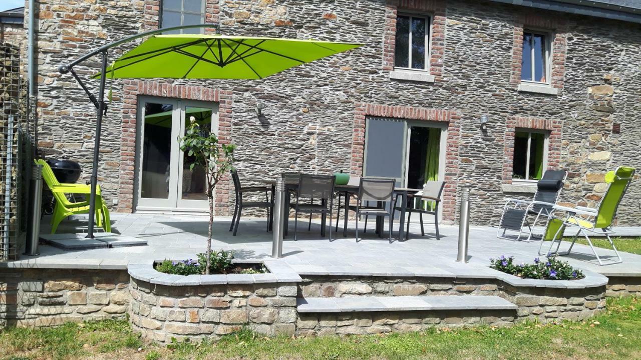 Gite Au Coeur De Champlon Esterno foto