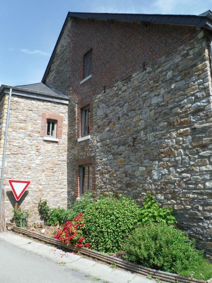 Gite Au Coeur De Champlon Esterno foto